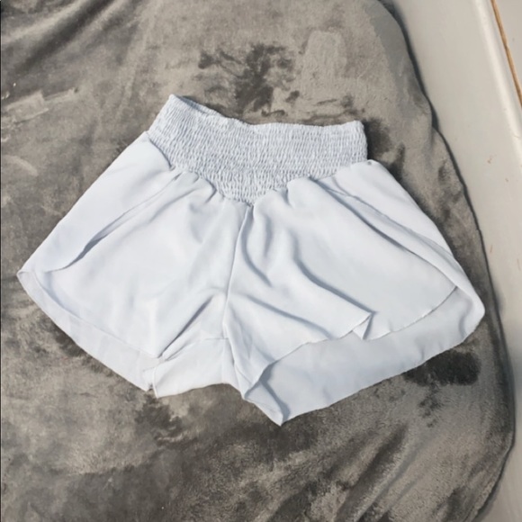 Shorts - Picture 4 of 4